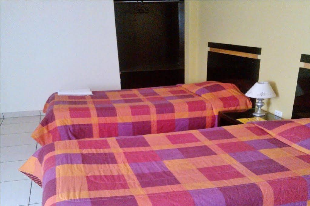 Hostal Los Balcones Nazca Ngoại thất bức ảnh